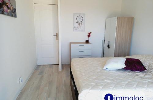 Cros-de-Cagnes Apartment | Air-conditioned apartment with park and swimming pool à Cagnes