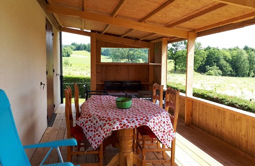 Calvinet House | Air-conditioned cottage ideal for a family in the countryside for 4 people