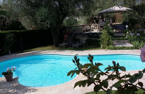 Vence Cottage | Air-Conditioned Cottage With Pool in Vence.