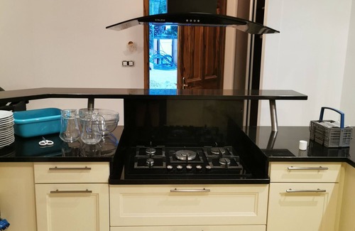 Cuges-les-Pins House | Air-conditioned Provencal villa for peaceful vacations with family or friends