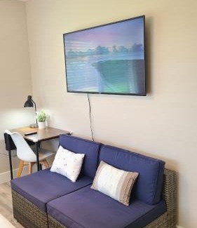 Keaau House | Air Conditioned! Paradise Park Brand new 2-bedroom Suite