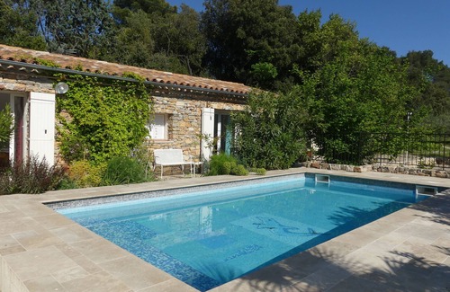 Flayosc Villa | Air-conditioned stone villa between sea and lake FLAYOSC PROVENCE