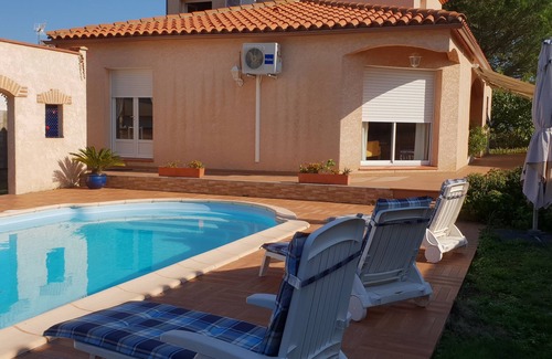 Sorede Villa | AIR-CONDITIONED VILLA GARDEN SWIMMING POOL CLASS 4*