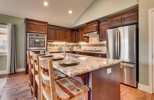 Tahoe Meadows House | Air Conditioning, Walk to Heavenly/Lake/Casinos, Grill, Fast Wifi – Tahoe Woods Lookout