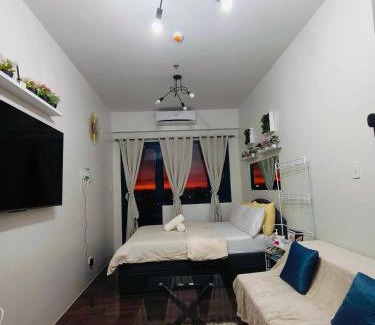 San Antonio Apartment | Air Residences penthouse