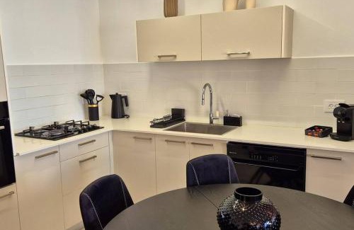 Bat Yam Apartment | AiRa Holiday Apartment