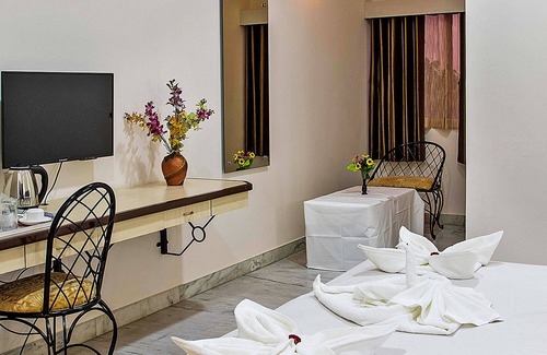 Bengaluru Hotel | Airavatha Residency