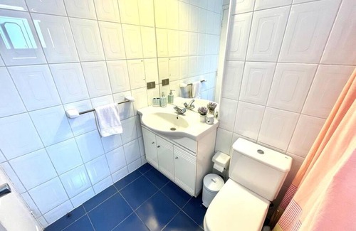 Puerto Varas Apartment | Airbnb en frente del lago y cercano al centro!
