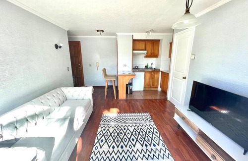 Puerto Varas Apartment | Airbnb en frente del lago y cercano al centro!