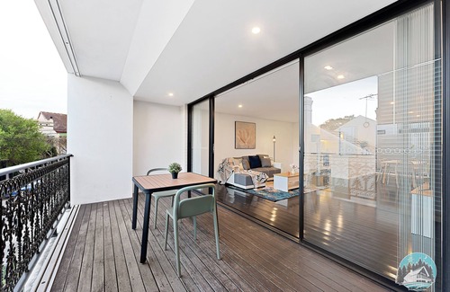 Annandale Villa | Aircabin Annandale Comfy 3 Bed Townhouse