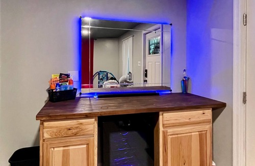 Blakeslee Ski Chalet | AIRE - Zen Oasis Retreat Private/Hotub/Sauna/Pool Table/Poker/Firepit/Bbq
