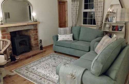 Newton Stewart House | Airlies Cottage