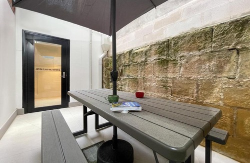 Hobart Central Business District Hotel | Airone Capsule Hotel