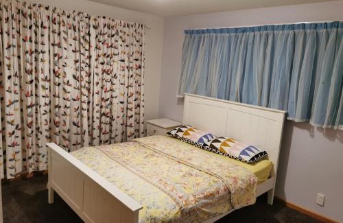 Burnside Apartment | Airport accommodation