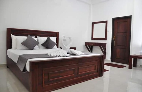 Seeduwa - Katunayake House | Airport Grand Holiday Home