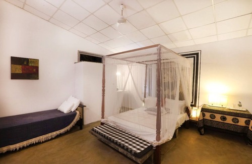 Andiambalama Hotel | Airport Green Villa