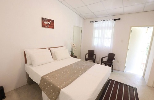 Andiambalama Hotel | Airport Green Villa