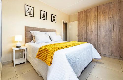 Ekurhuleni Apartment | Airport Heights