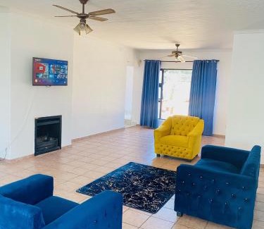 Kempton Park House | Airport Imperial Guest House