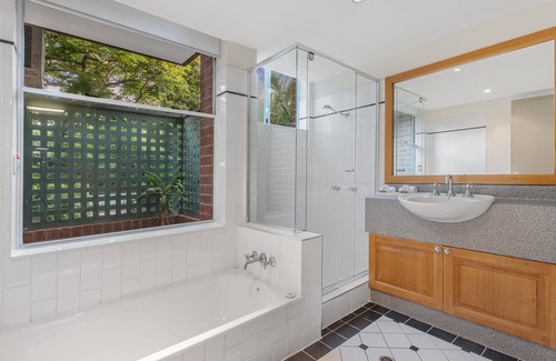 Hamilton Hotel | Airport International Hotel Brisbane