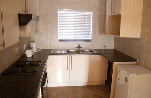 Kempton Park House | Airport Lodge Guest House