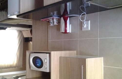 Kempton Park House | Airport Lodge Guest House
