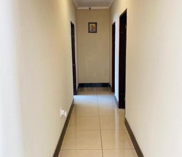 Kempton Park House | Airport Royal Guest House