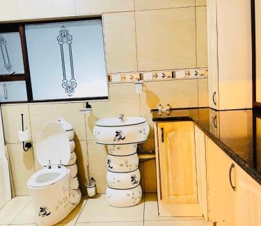 Kempton Park House | Airport Royal Guest House