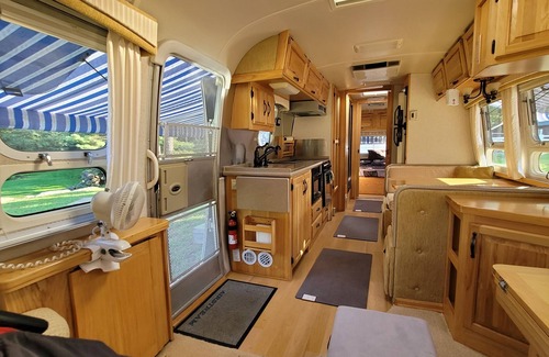 Stevenson House | Airstream Retreat on The Farm