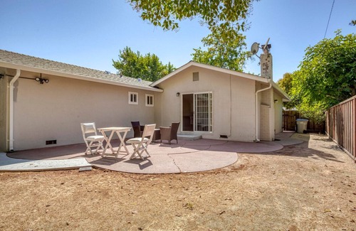 West San Jose House | Airy San Jose 4BR w/Garage, Backyard + Patio, nr Tech, by Blueground