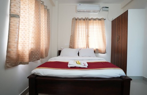 Chennai Hotel | Aishwaryam Service Apartment