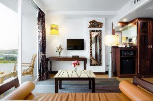 Pratumnak Hill Hotel | Aiyara Grand Hotel