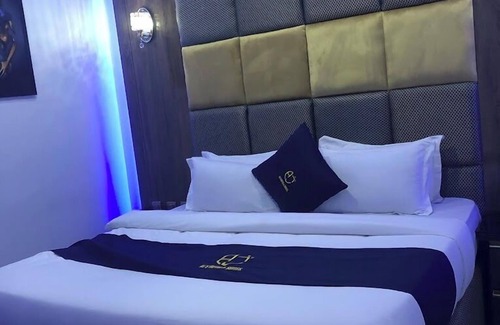 Abuja Hotel | AJ'S Hotel & Suites