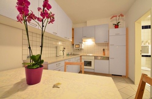 Donaustadt Apartment | AJO Vienna Garden - Contactless Check-in