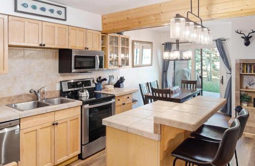 Historic District House | AJs Outpost - Ski-In Condo - Fireplace & Hot Tub