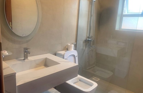 Ibanda Hotel | AK Gardens Hotel
