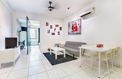 Taman Mount Austin Apartment | Akademik Suites