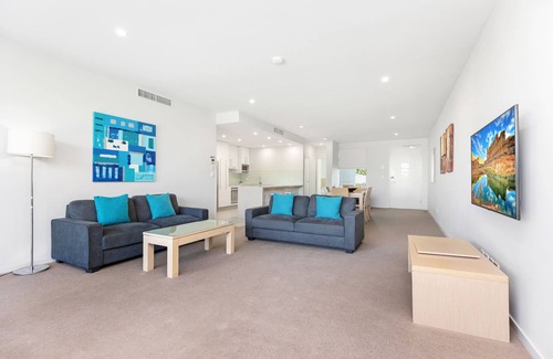 Urangan Hotel | Akama Resort