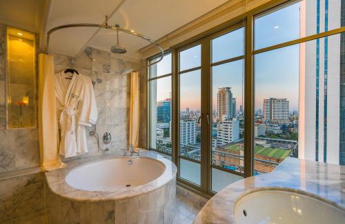 Ratchathewi Hotel | Akara Hotel