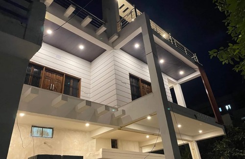 Kakarmatha Apartment | Akash Ganga Homestay Varanasi