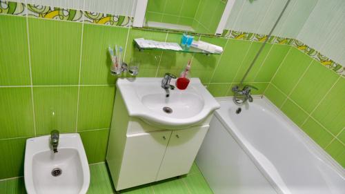 Nur-Sultan Apartment | Akbulak Town 2/9