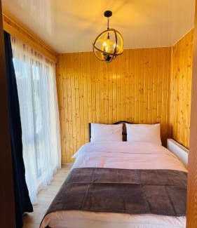 Khelvachauri Ski Chalet | Akhalsheni House