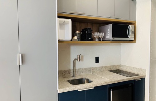 Central Zone Apartment | Akile Luz