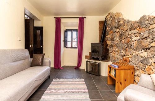 Espargal House | Akivillas Loulé Holiday