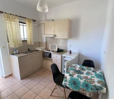 Paralia Porovitsis Apartment | akrata siesta