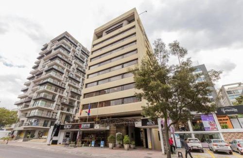 Financial District Apartment | Akros Quito Presidential Suite