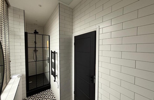 Halifax House | Akroyd House - The Piece Hall Room