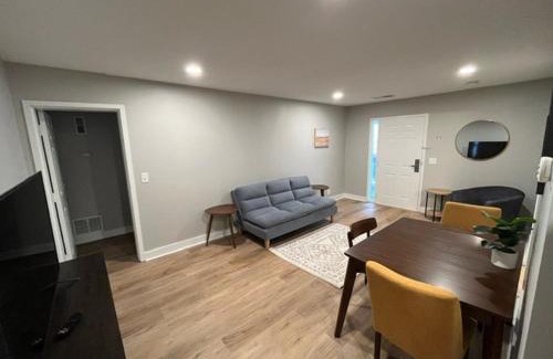 South Central Omaha Apartment | Aksarben Area 2 BD-2 BA by UNO