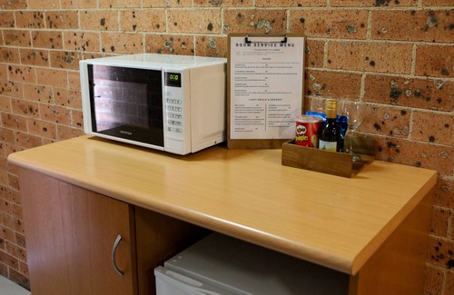 Dubbo Hotel | Akuna Motor Inn and Apartments