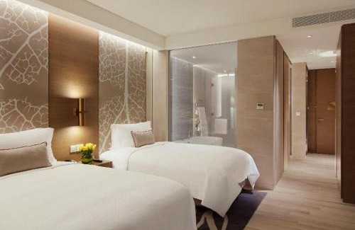 Deira Hotel | Al Bandar Rotana – Dubai Creek
